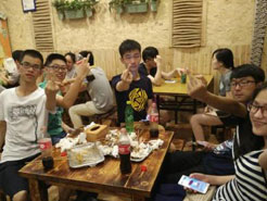 康马烧烤加盟,学烧烤技术,开烧烤店多少钱疯狂烤翅加盟